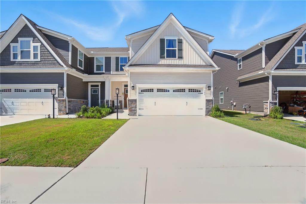 308 Sycamore Walk - Photo 1