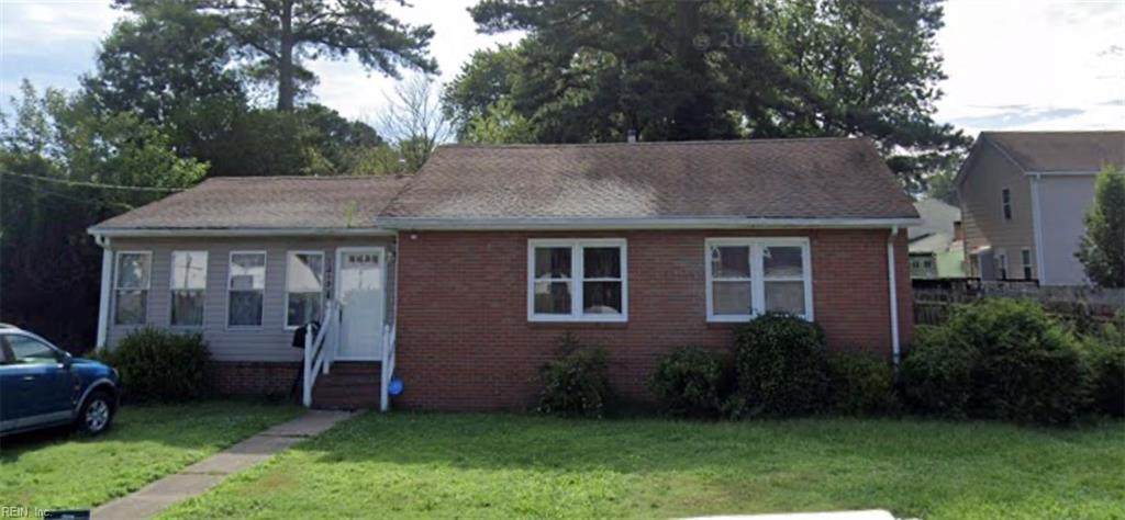 1213 Cavalier Blvd - Photo 1