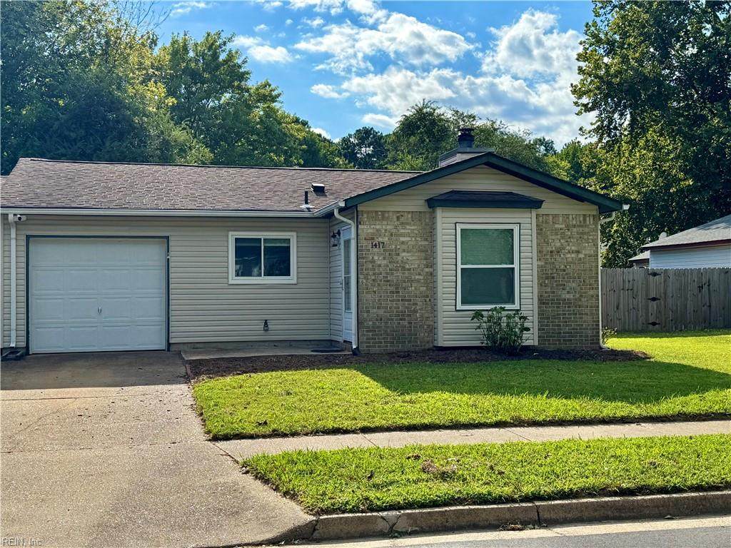 1417 Goldfinch Ln - Photo 1