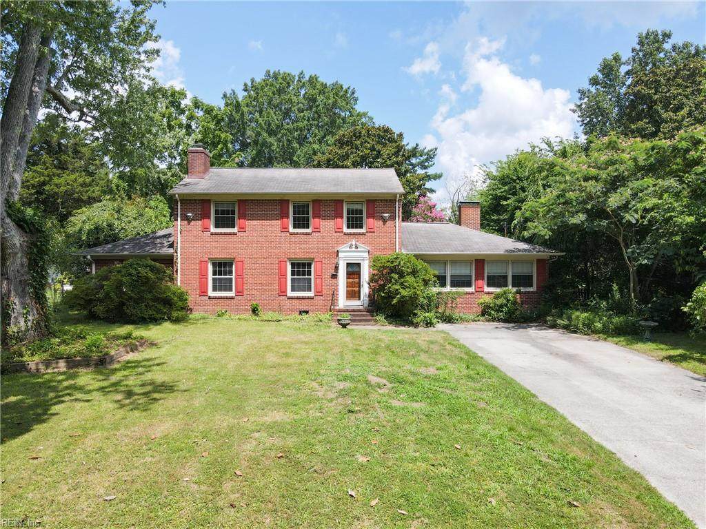 105 Thomas Nelson Ln - Photo 1