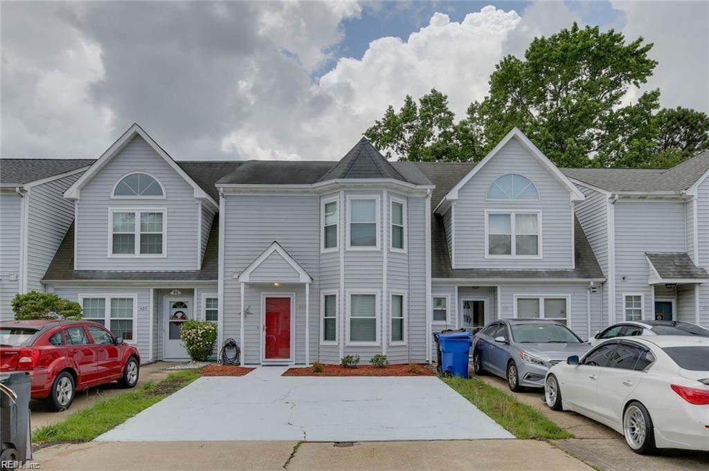 435 Greenview Dr - Photo 1