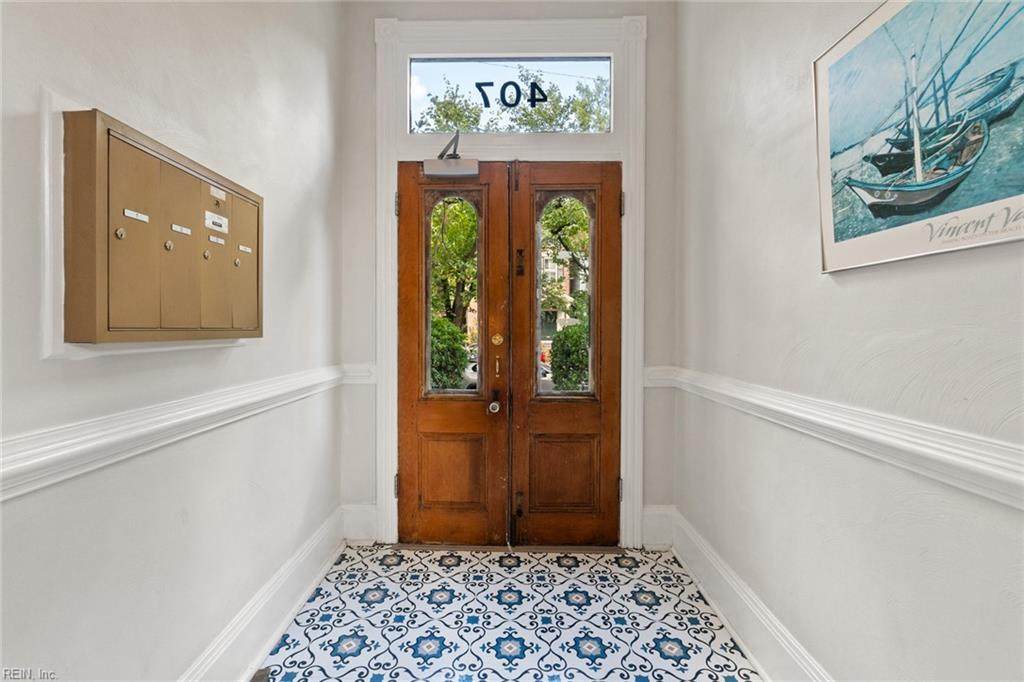 407 Warren Cres - Photo 1