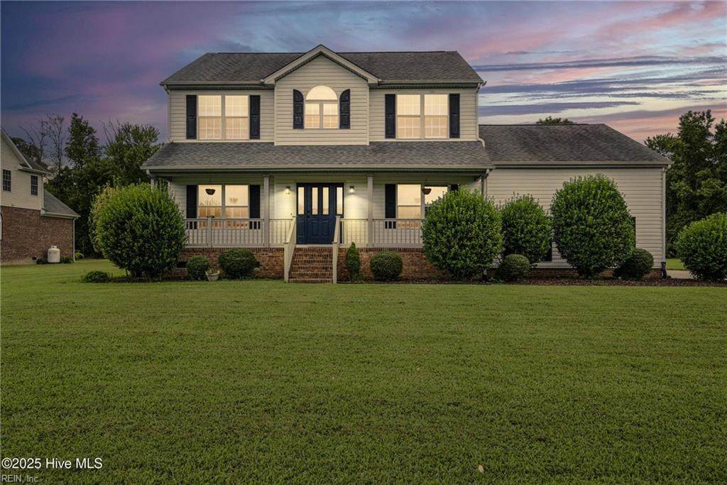 315 Orchard Dr - Photo 1