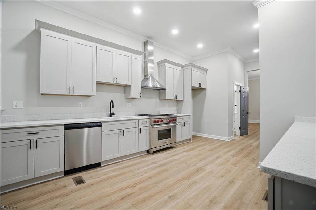 608 Westover Ave - Photo 1