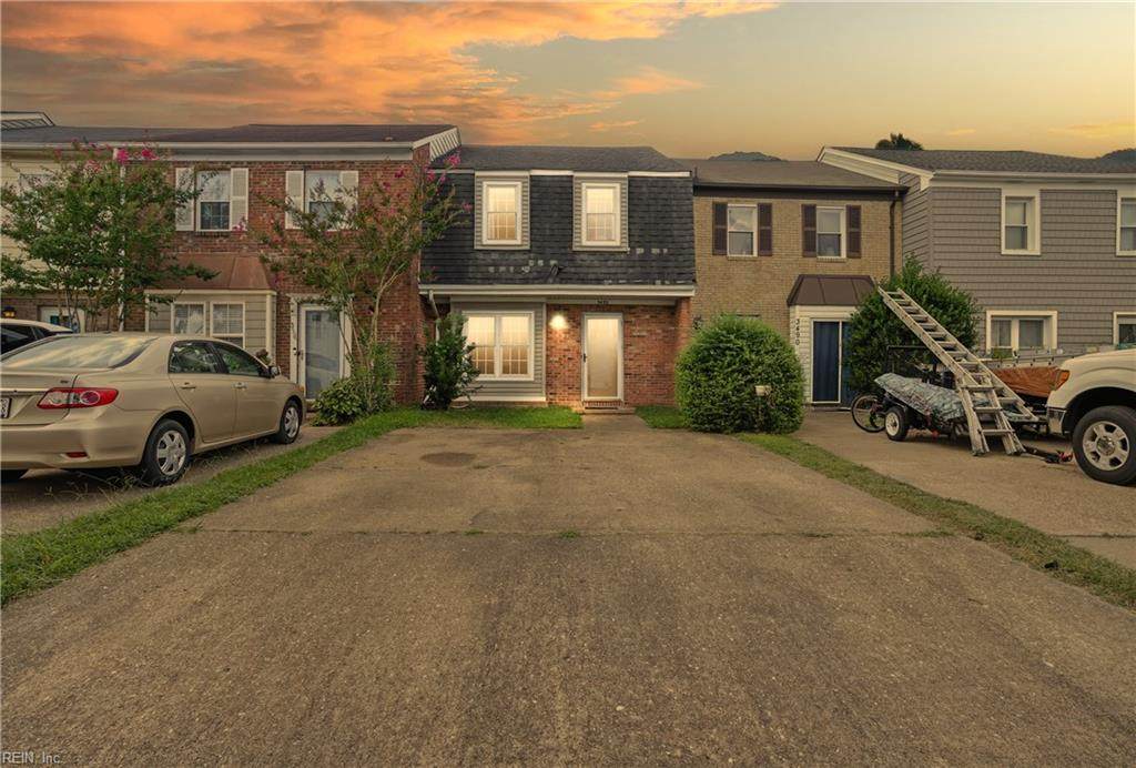 3492 Woodburne Dr - Photo 1
