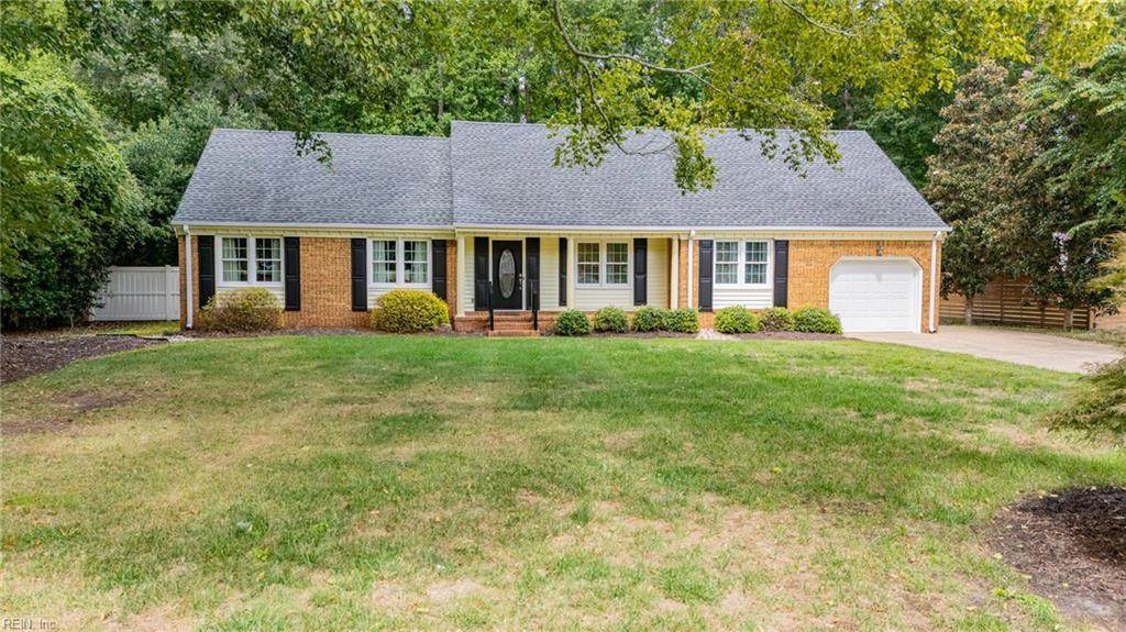 908 Englewood Dr - Photo 1