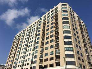 123 College Pl - Photo 1