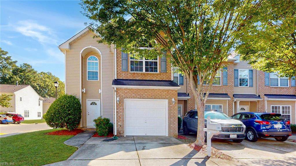 306 Wythe St - Photo 1