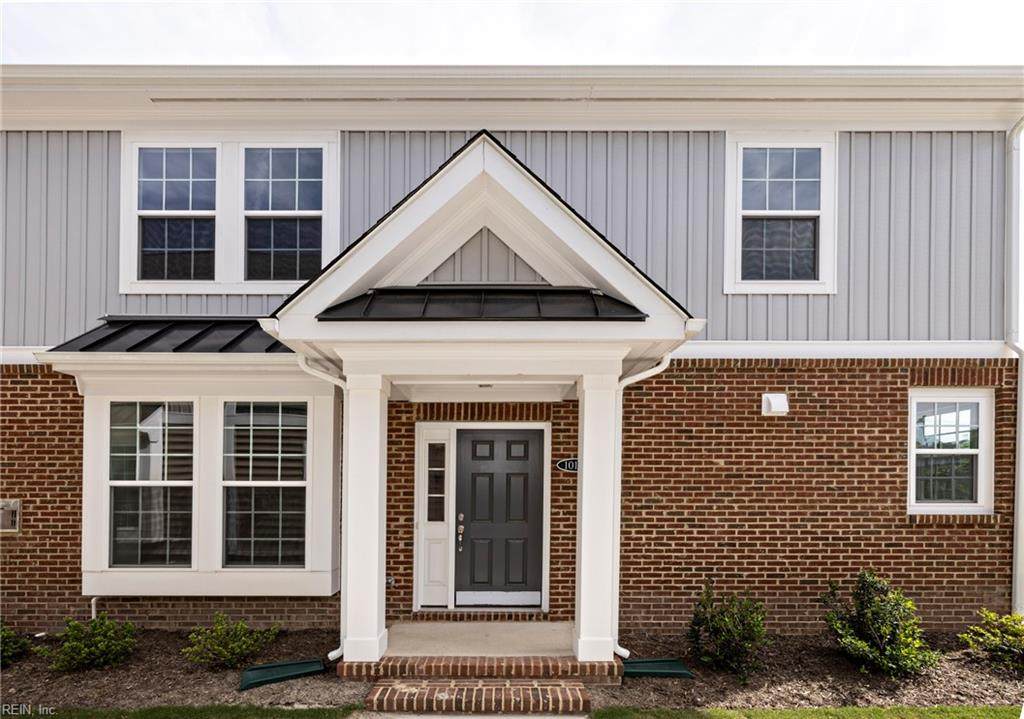 1012 Robinson Rd - Photo 1