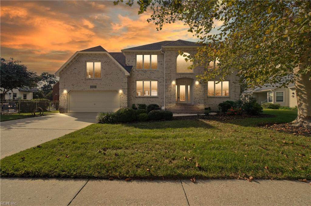 1202 Fairway Dr - Photo 1