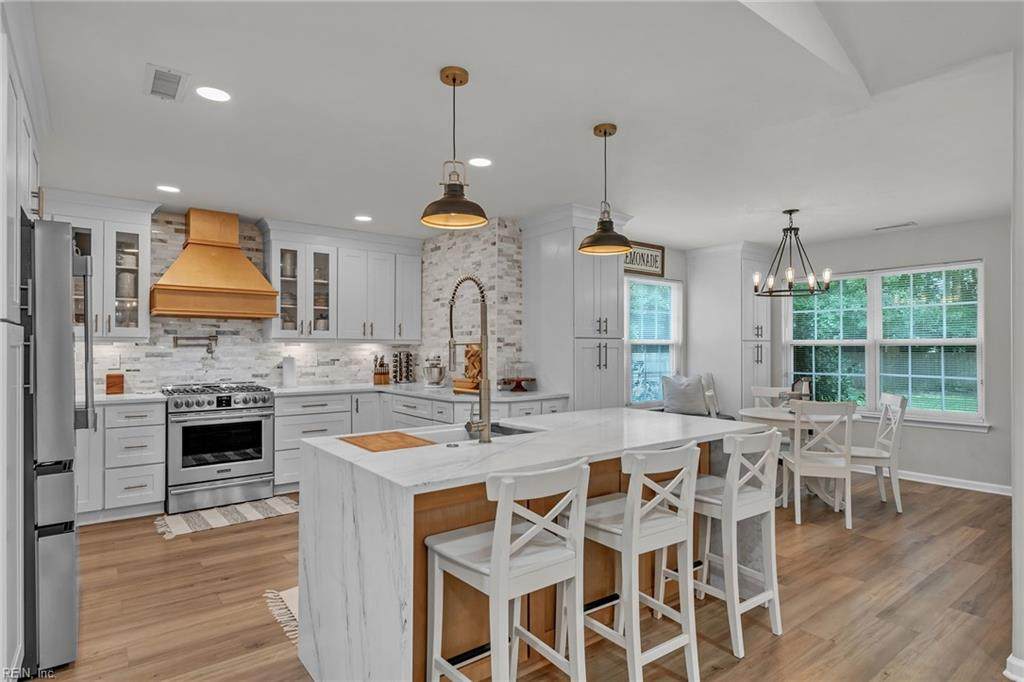 1940 General Booth Blvd - Photo 1