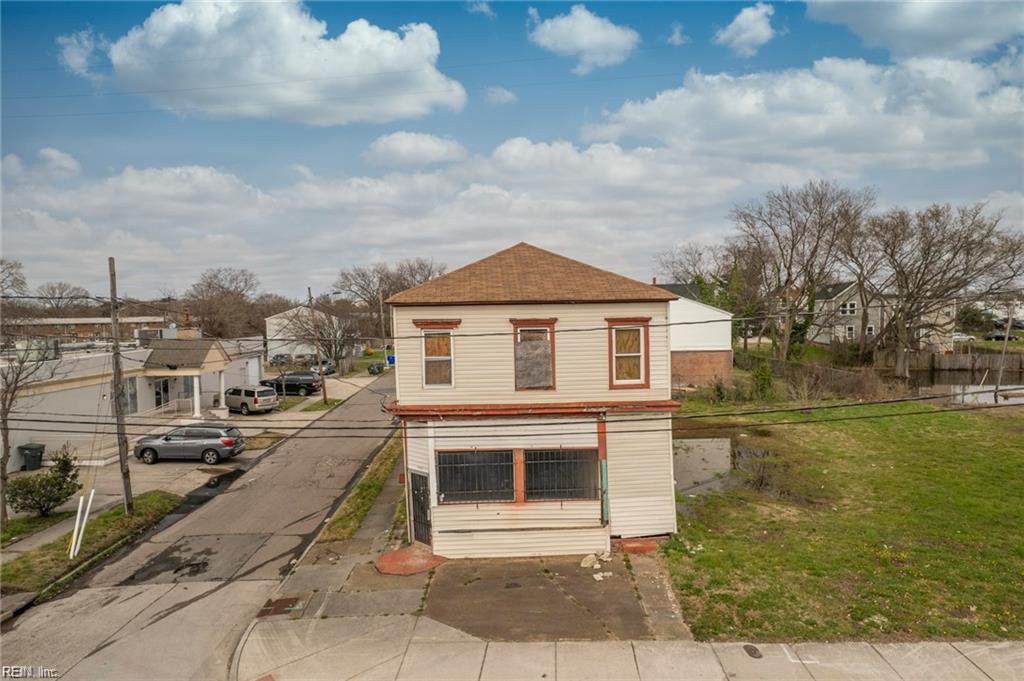 1016 Brambleton Ave - Photo 1