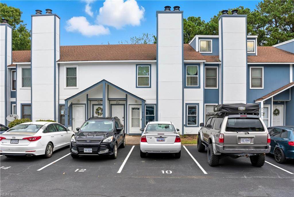 2110 Point Hollow Ct - Photo 1