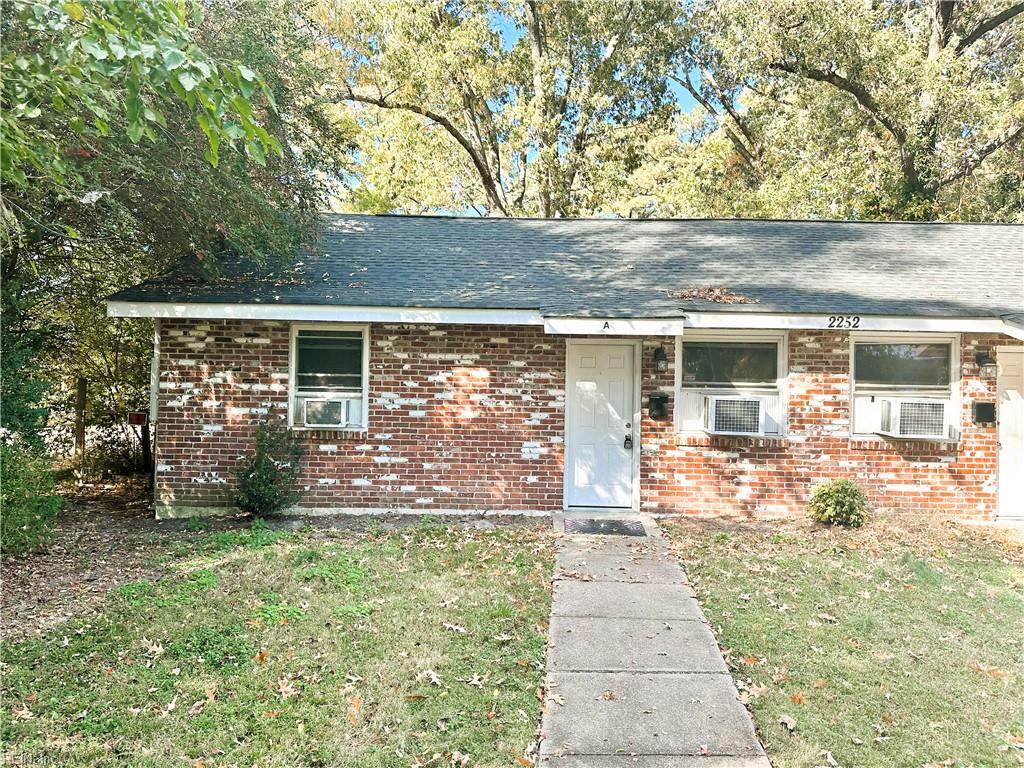2252 Reuben St - Photo 1