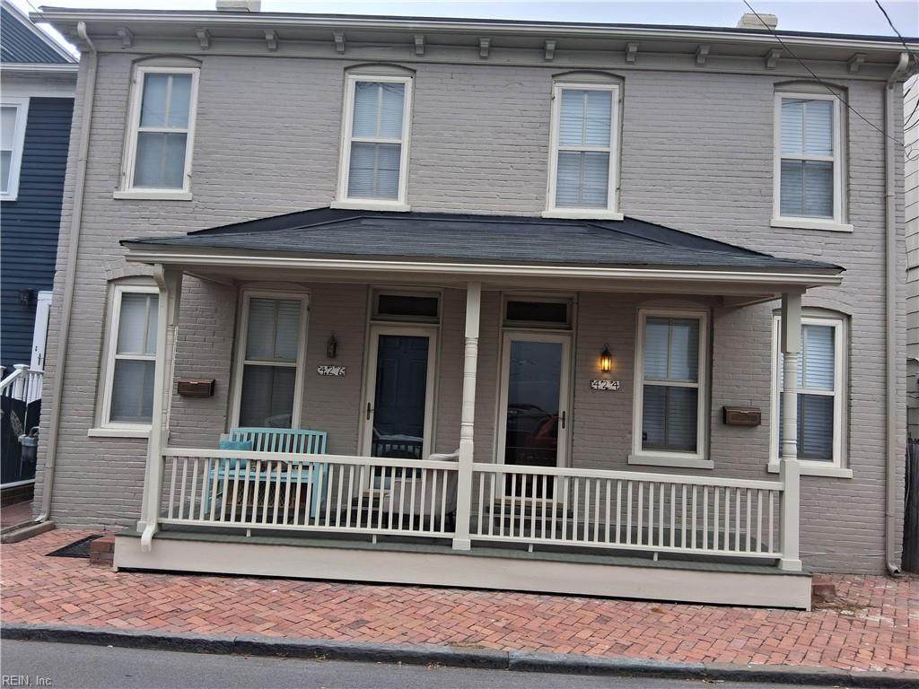 424 Queen St - Photo 1