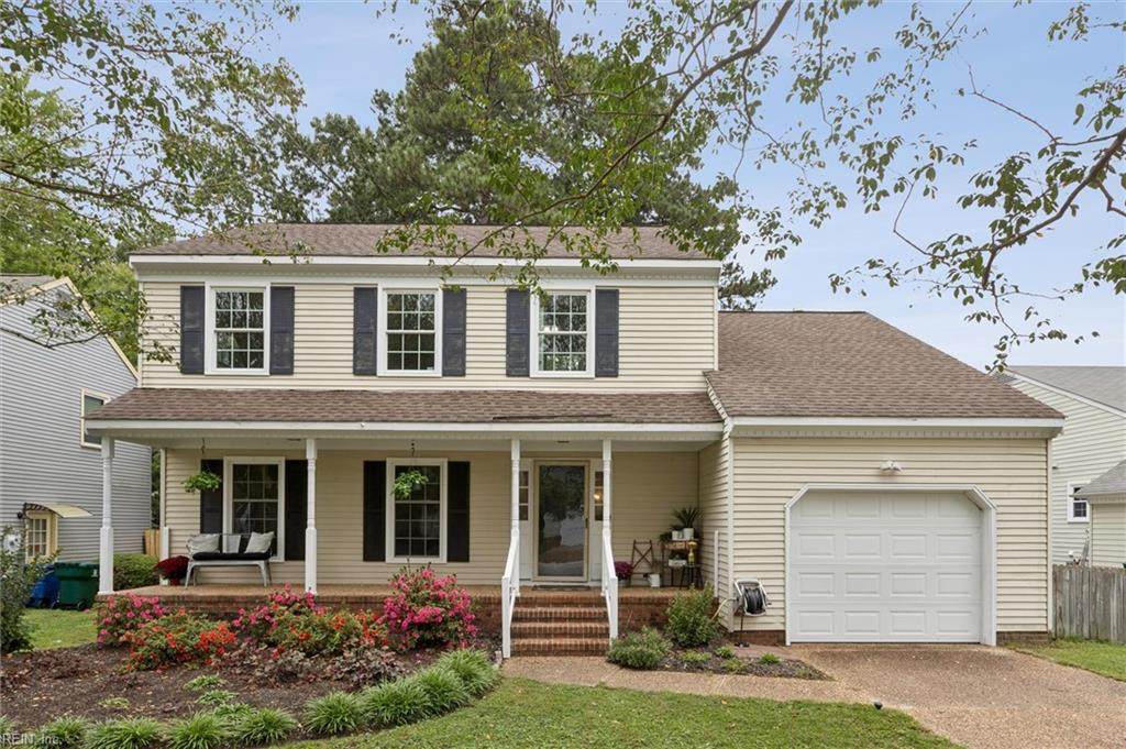 943 Jouett Dr - Photo 1