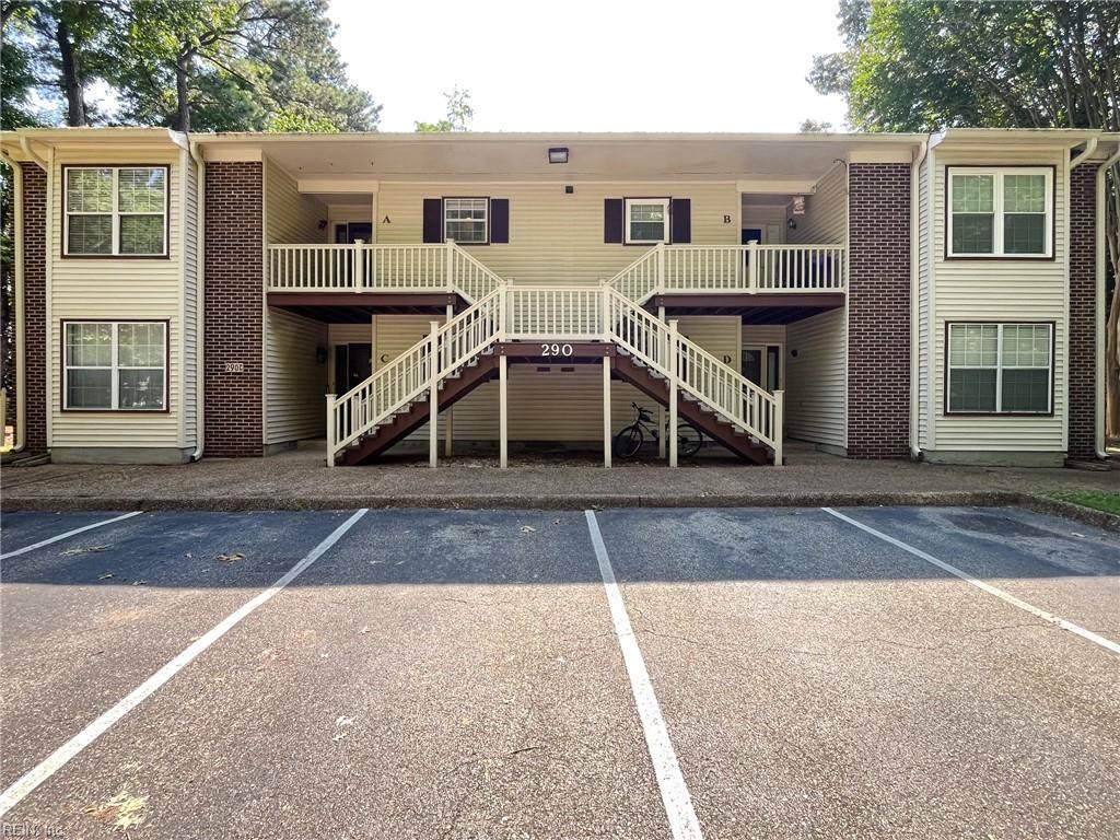 290 Patriot Ln - Photo 1