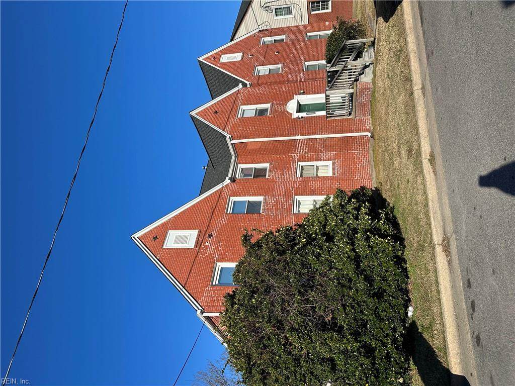 1352 Little Bay Ave - Photo 1