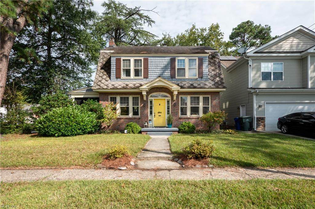 130 Leicester Ave - Photo 1