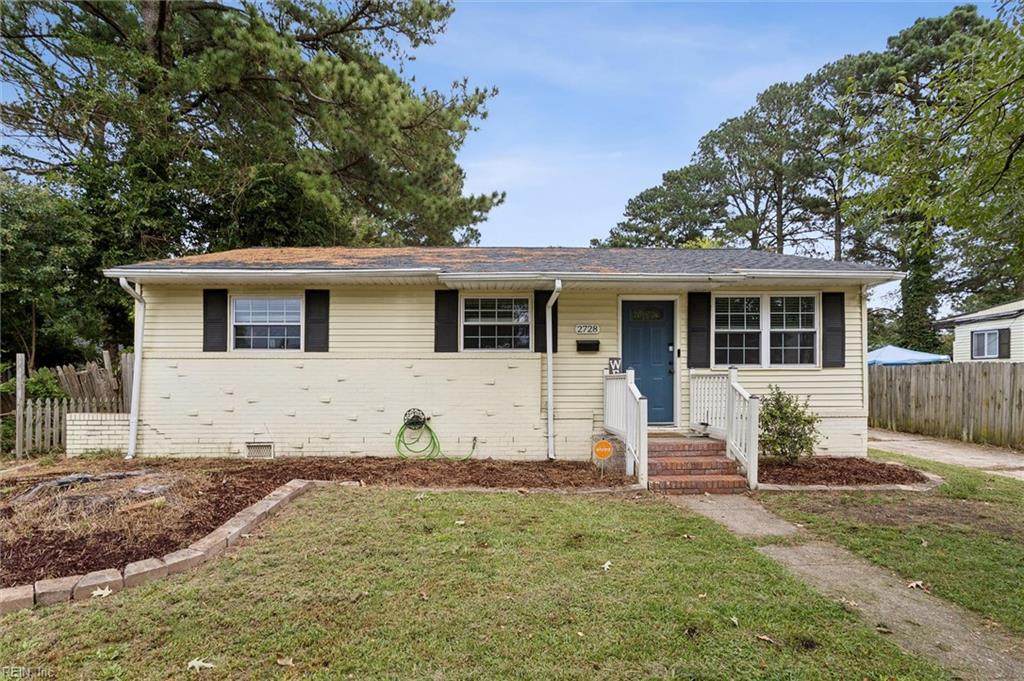 2728 Juniper St - Photo 1