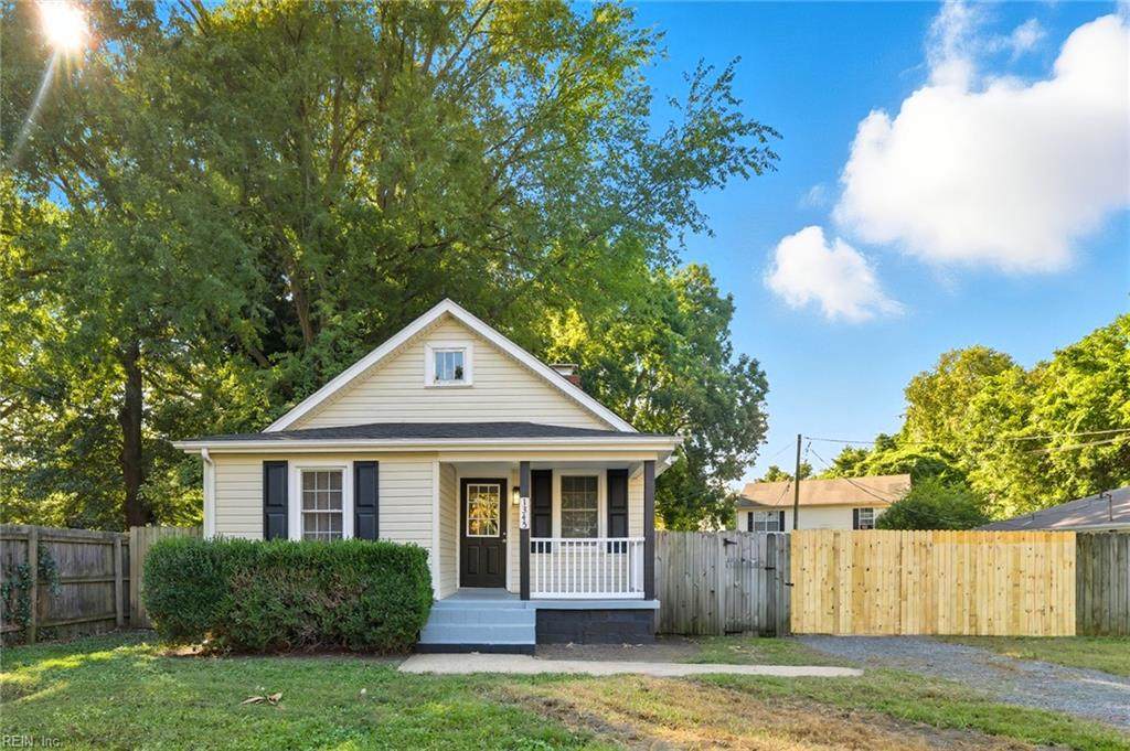 1345 Strand St - Photo 1