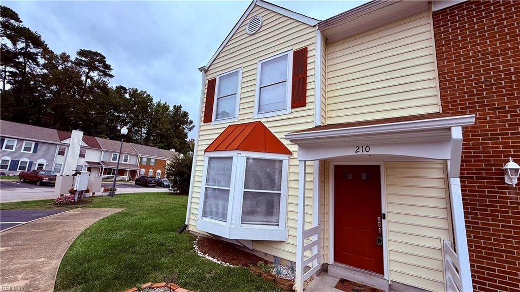 210 Whitewater Dr - Photo 1