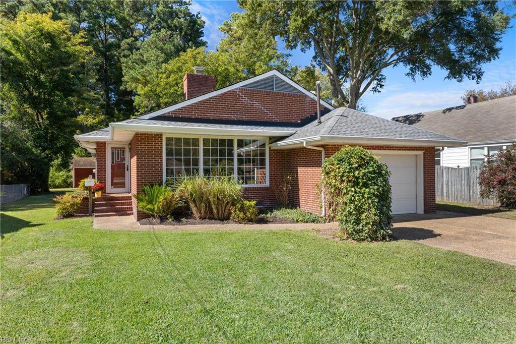 739 Bellwood Rd - Photo 1