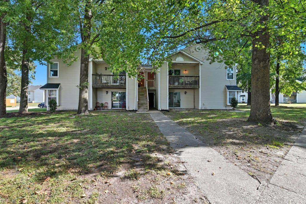 1717 Stoney Creek Arch - Photo 1