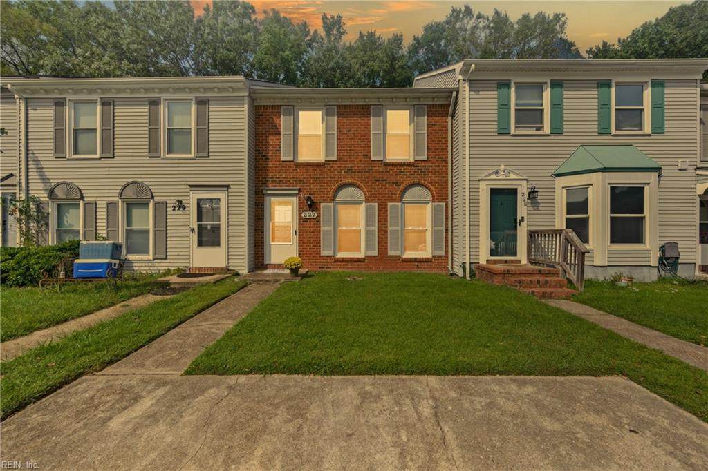 227 Mannings Ln - Photo 1