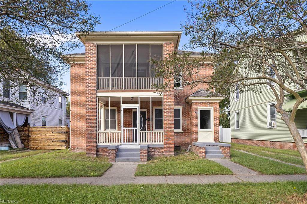 319 Main St - Photo 1