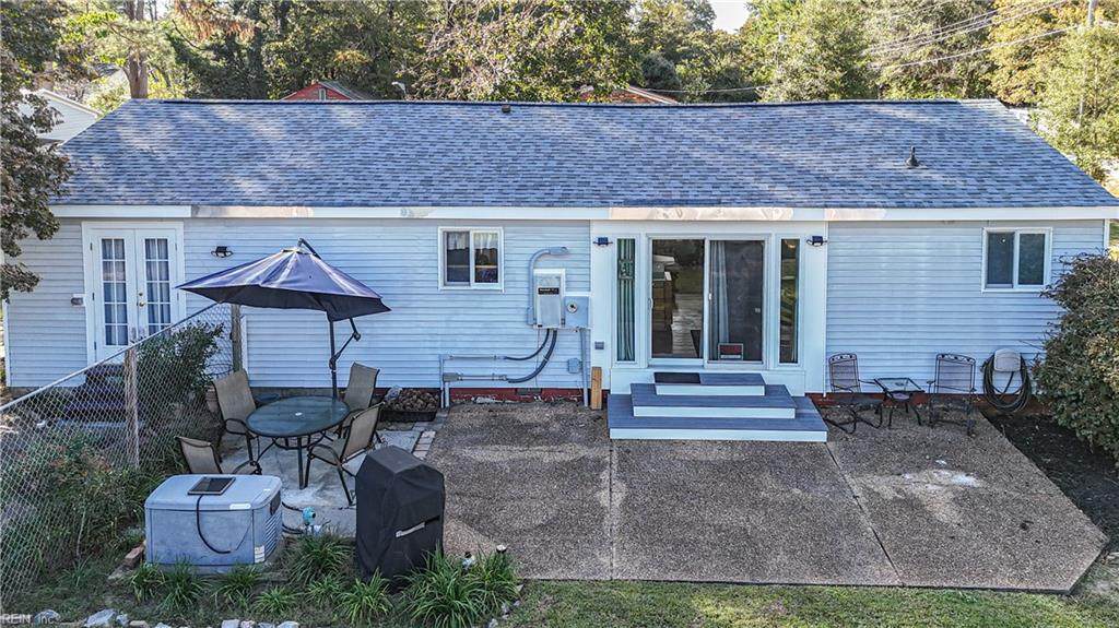 13599 Beech Dr - Photo 1