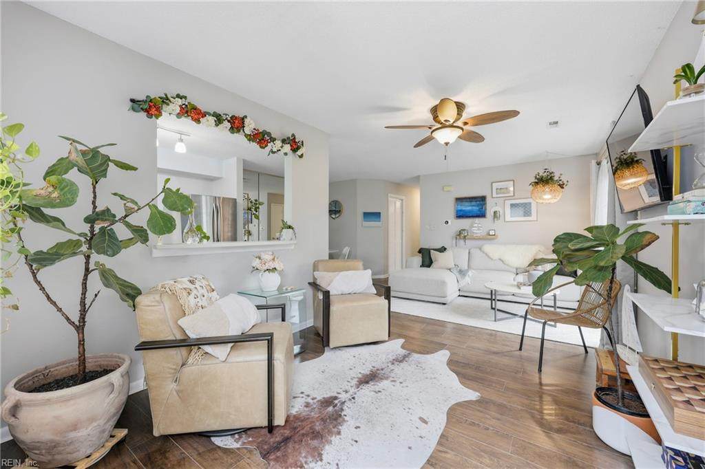 12758 Saint James Pl - Photo 1