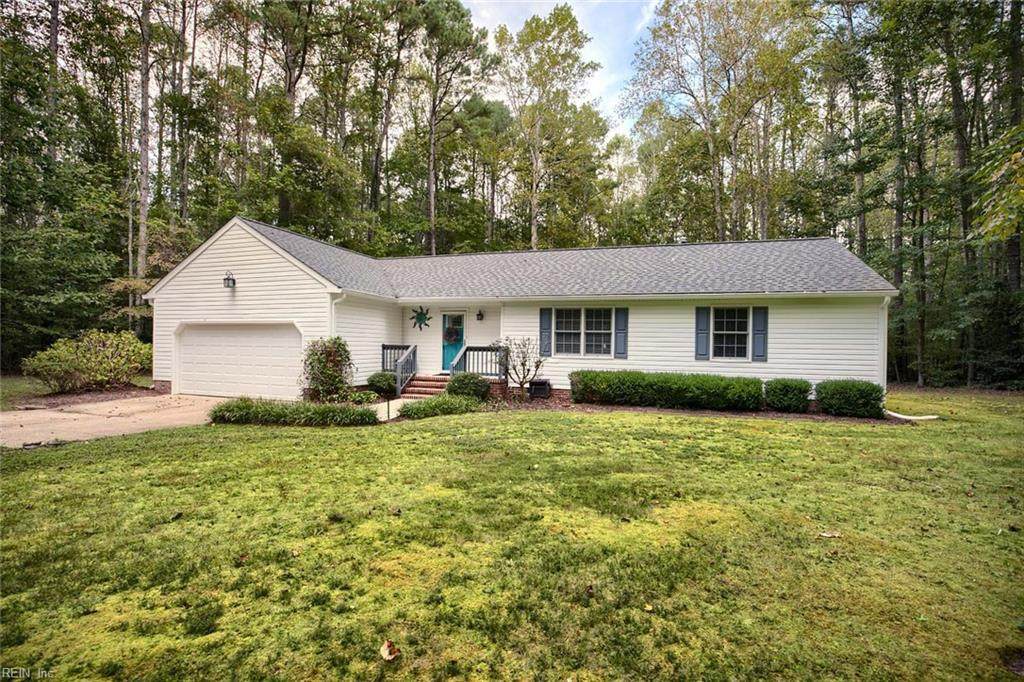 7095 Hunters Pointe Dr - Photo 1