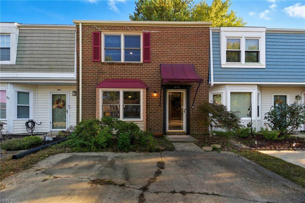 1813 Carlton - Photo 1