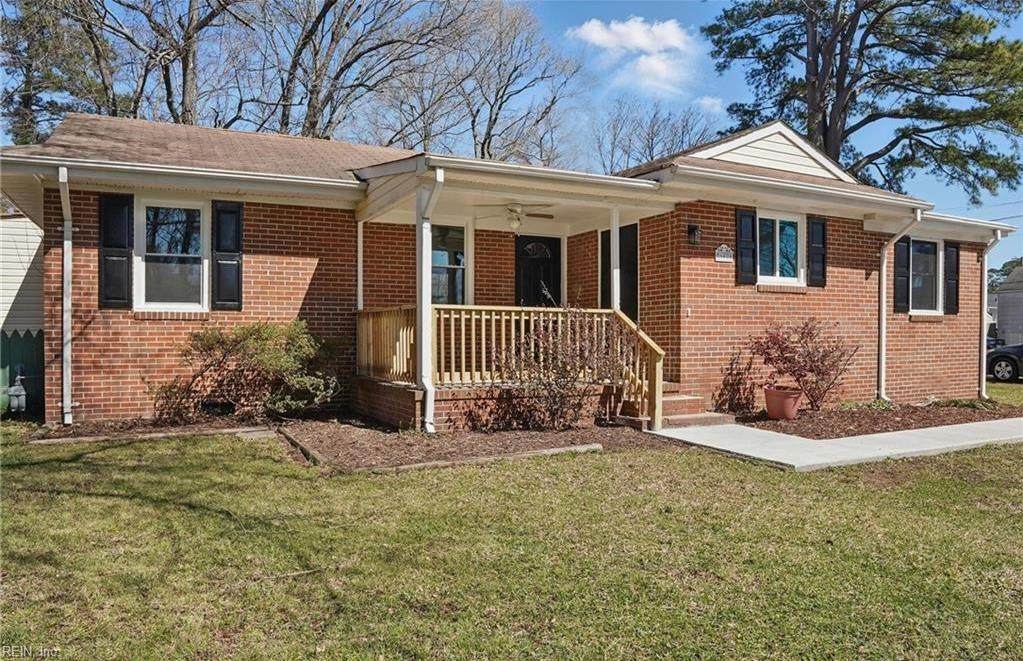 6428 Hudson Ave - Photo 1