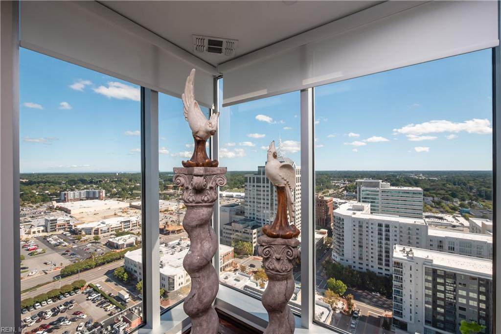 4545 Commerce St - Photo 1