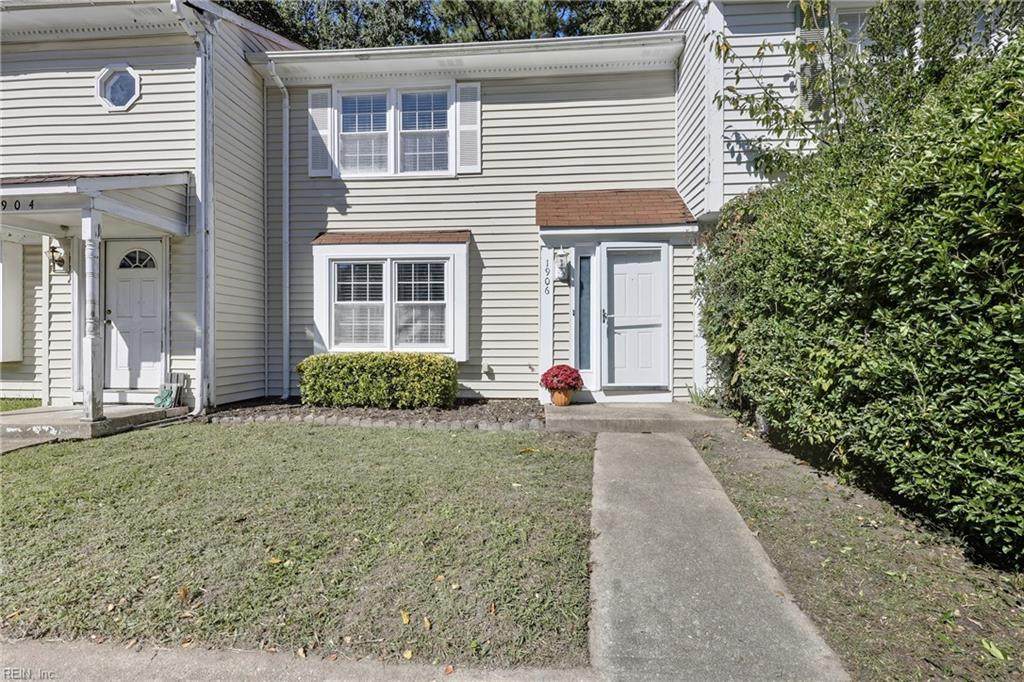 1906 Devonwood Cmn - Photo 1