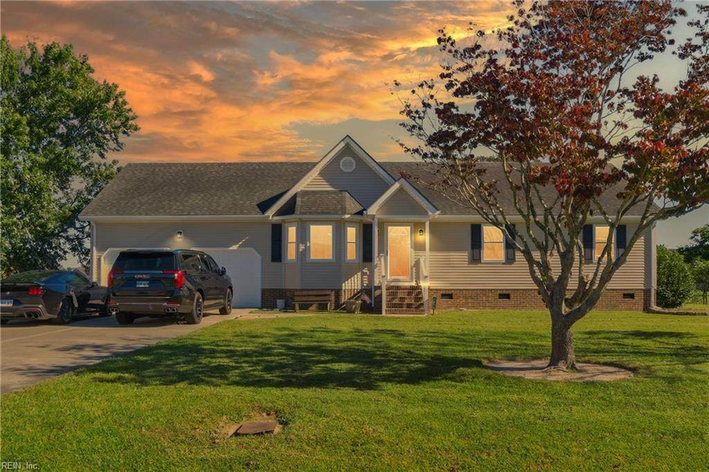 210 Lynette Dr - Photo 1