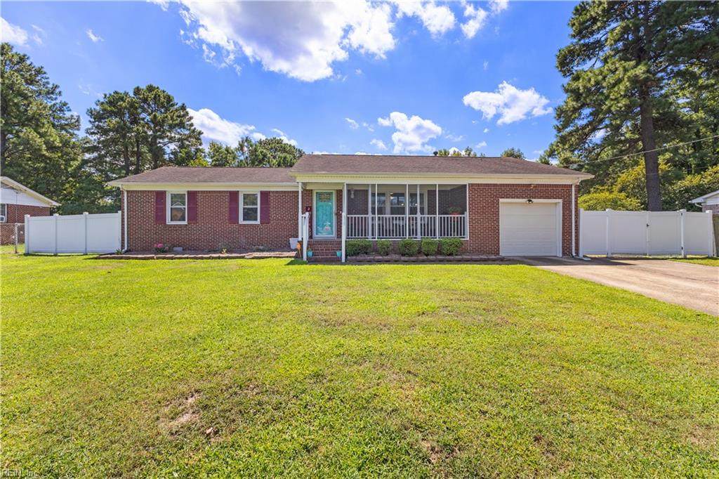 1325 Warfield Dr - Photo 1