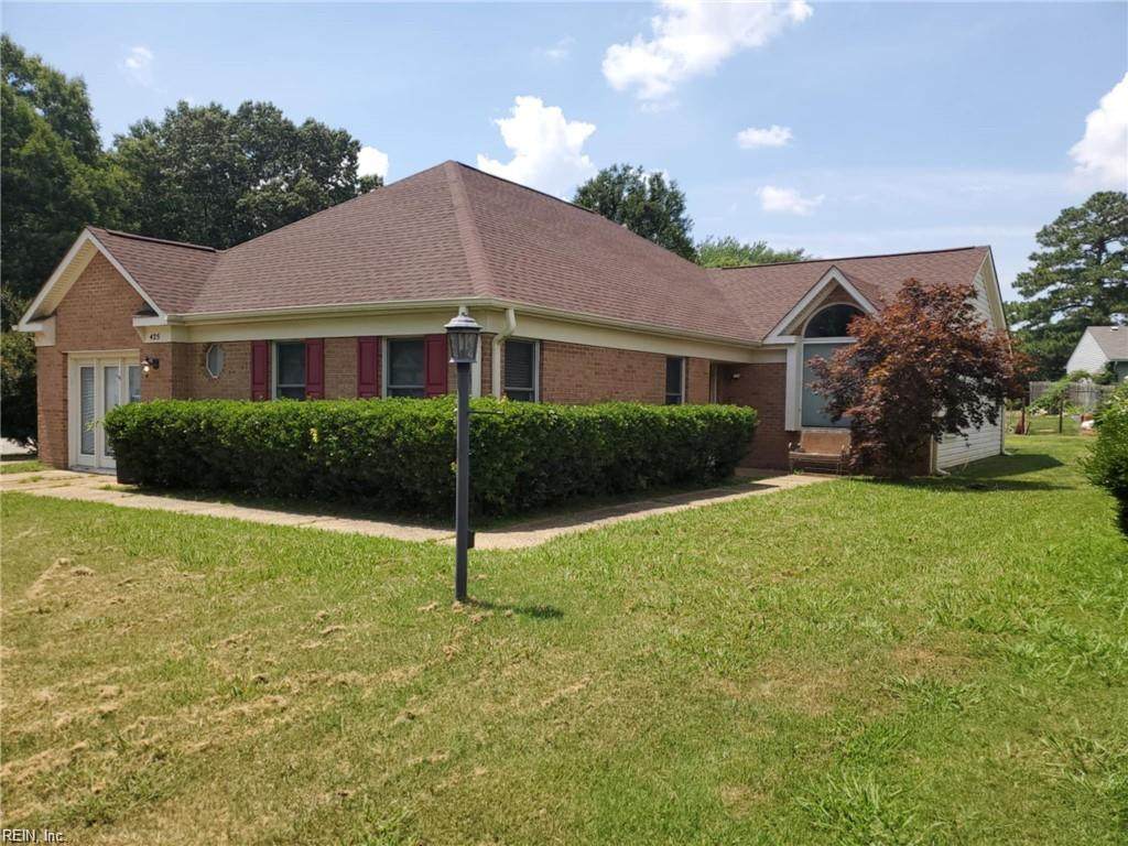 425 Truxtun Ct - Photo 1