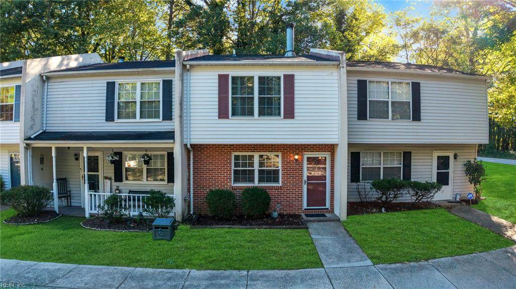 1159 Old Denbigh Blvd - Photo 1