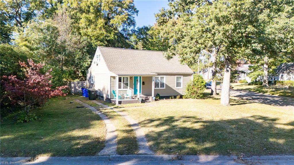 8205 Carlton St - Photo 1