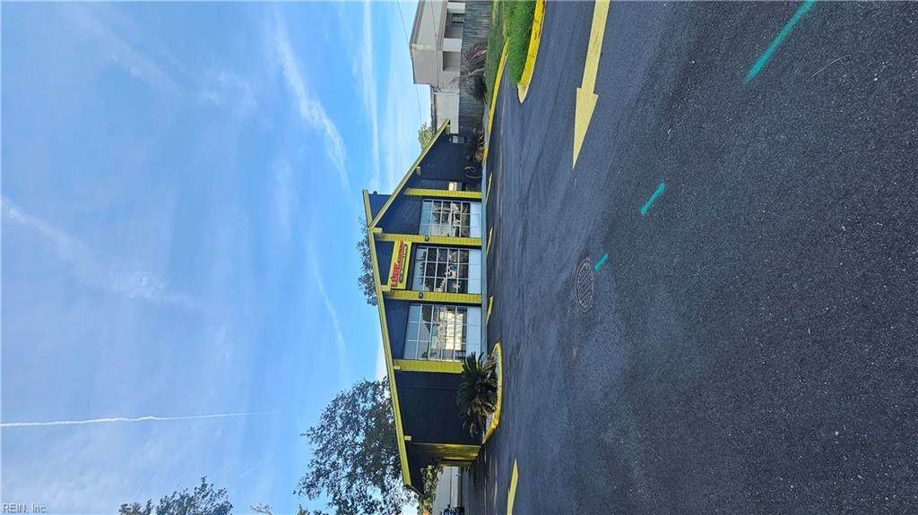 2841 Virginia Beach Blvd - Photo 1