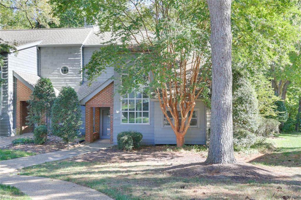 214 Archers Mead - Photo 1