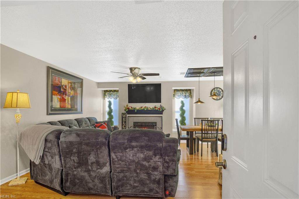 516 Thorncliff Dr - Photo 1