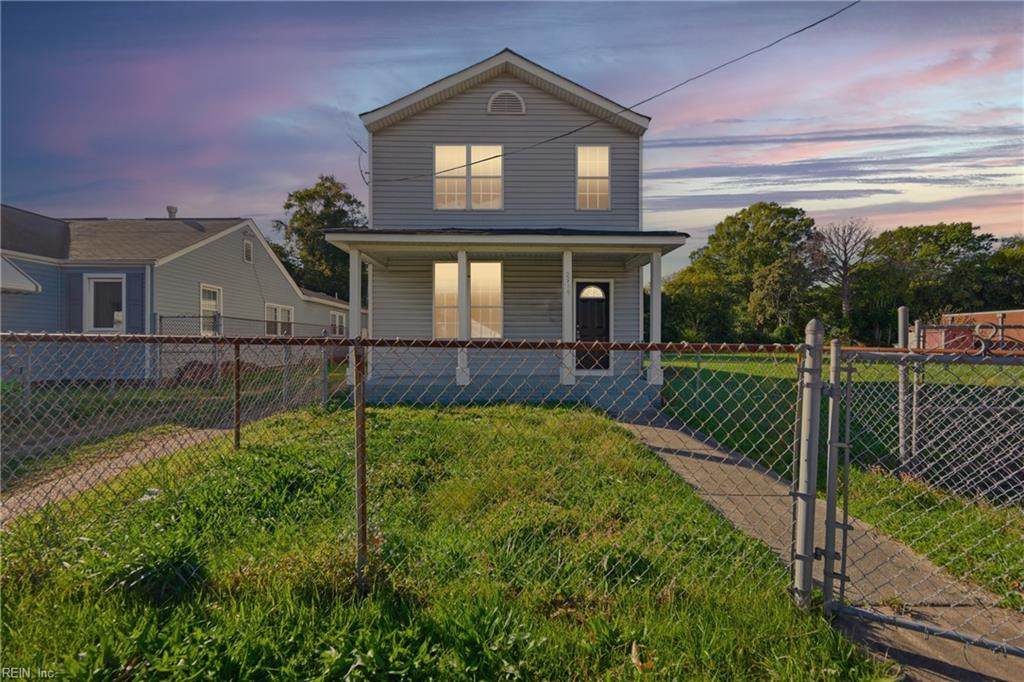 2719 Tidewater Dr - Photo 1