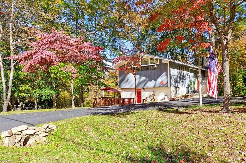 119 Will Scarlet Ln - Photo 1