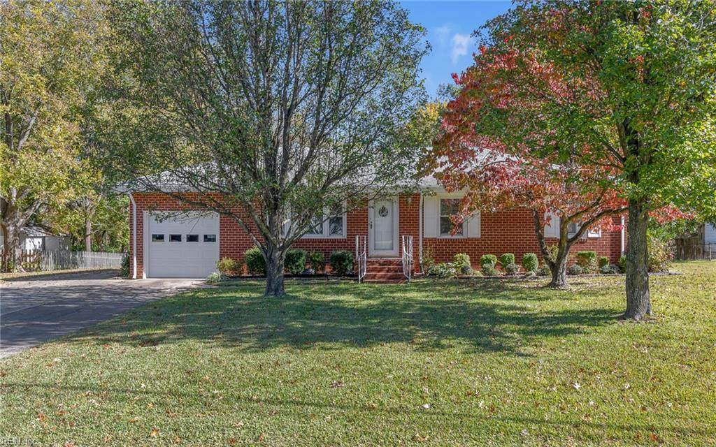 2260 Capri Cir - Photo 1