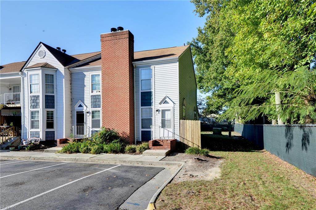 423 Lester Rd - Photo 1