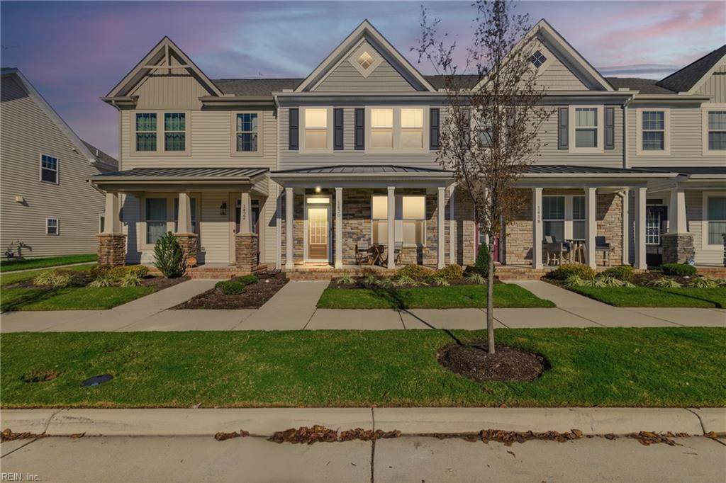 1420 Waltham Ln - Photo 1